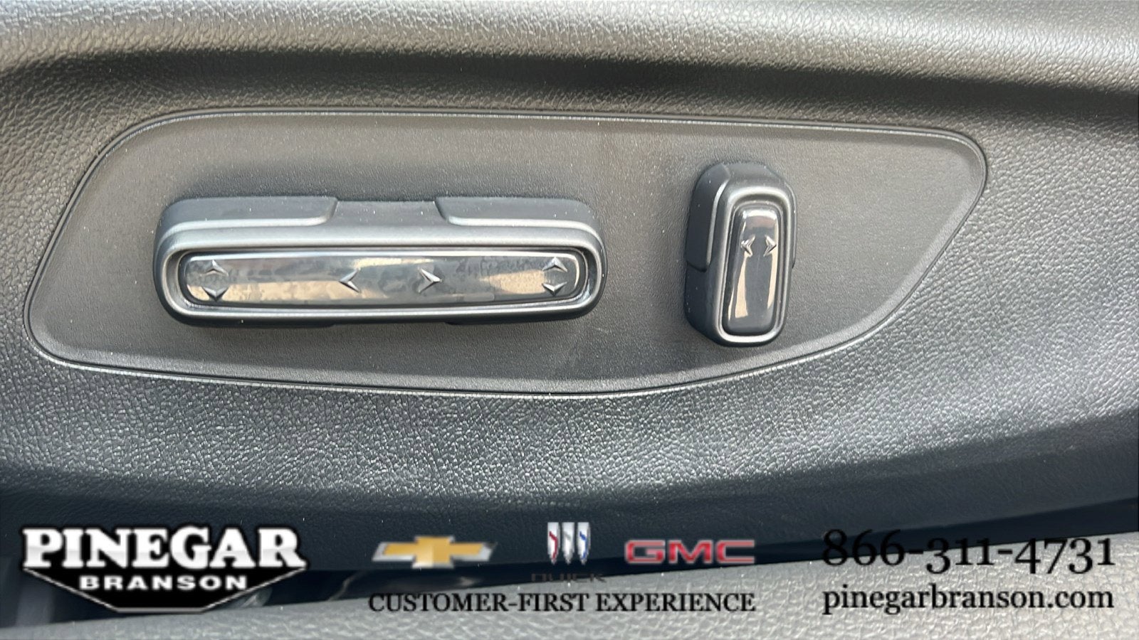 2024 Honda Civic Hatchback EX-L