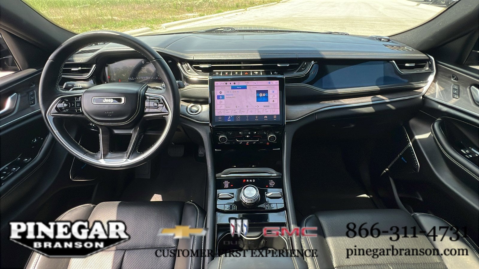 2022 Jeep Grand Cherokee Overland