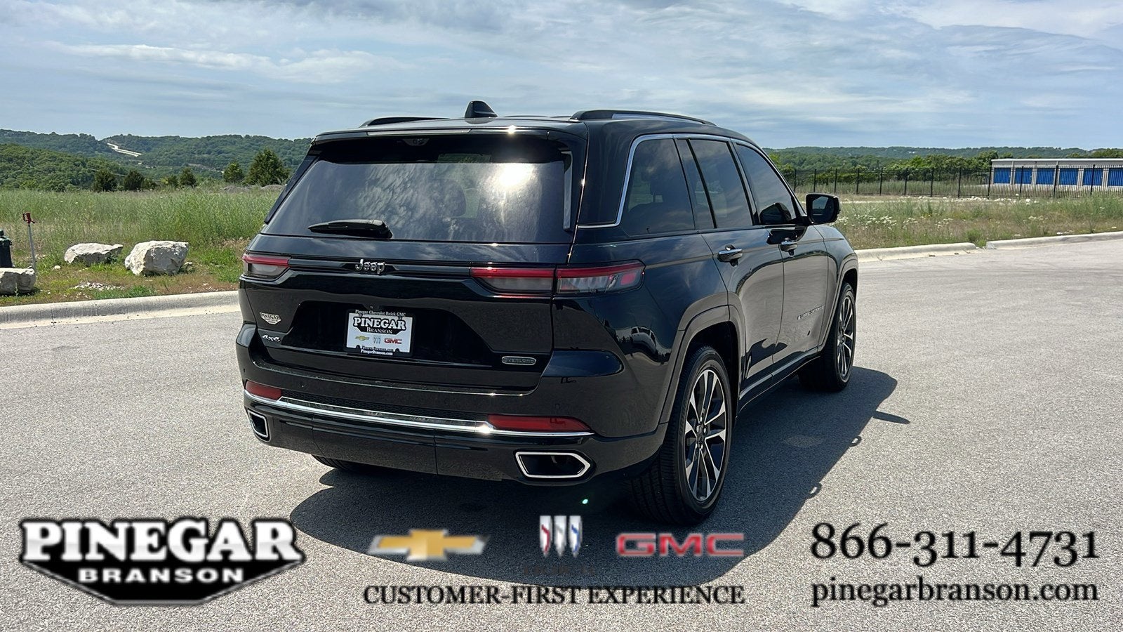 2022 Jeep Grand Cherokee Overland