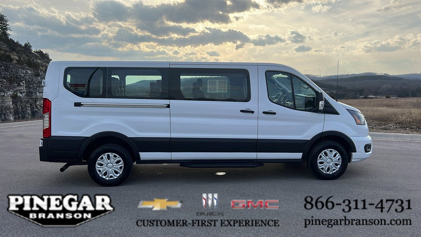 2023 Ford Transit Passenger Wagon XL