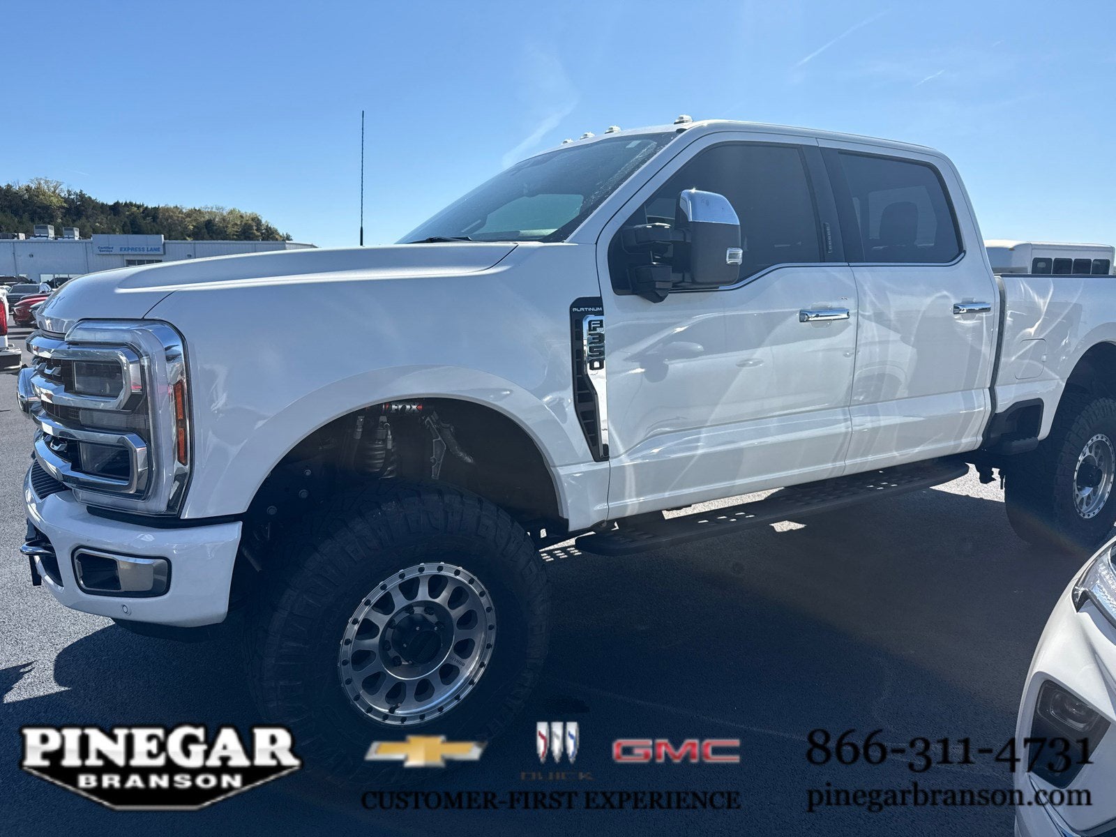 2024 Ford Super Duty F-350 SRW XL