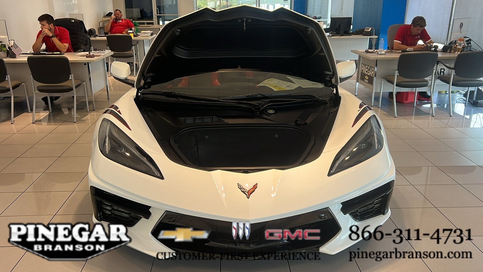 2024 Chevrolet Corvette Stingray 2LT