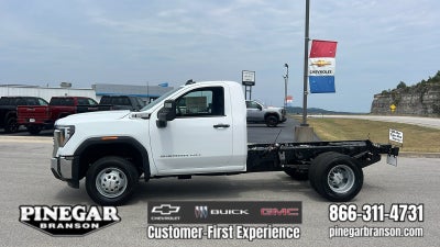 2026 GMC Sierra 3500 HD Chassis Cab Pro