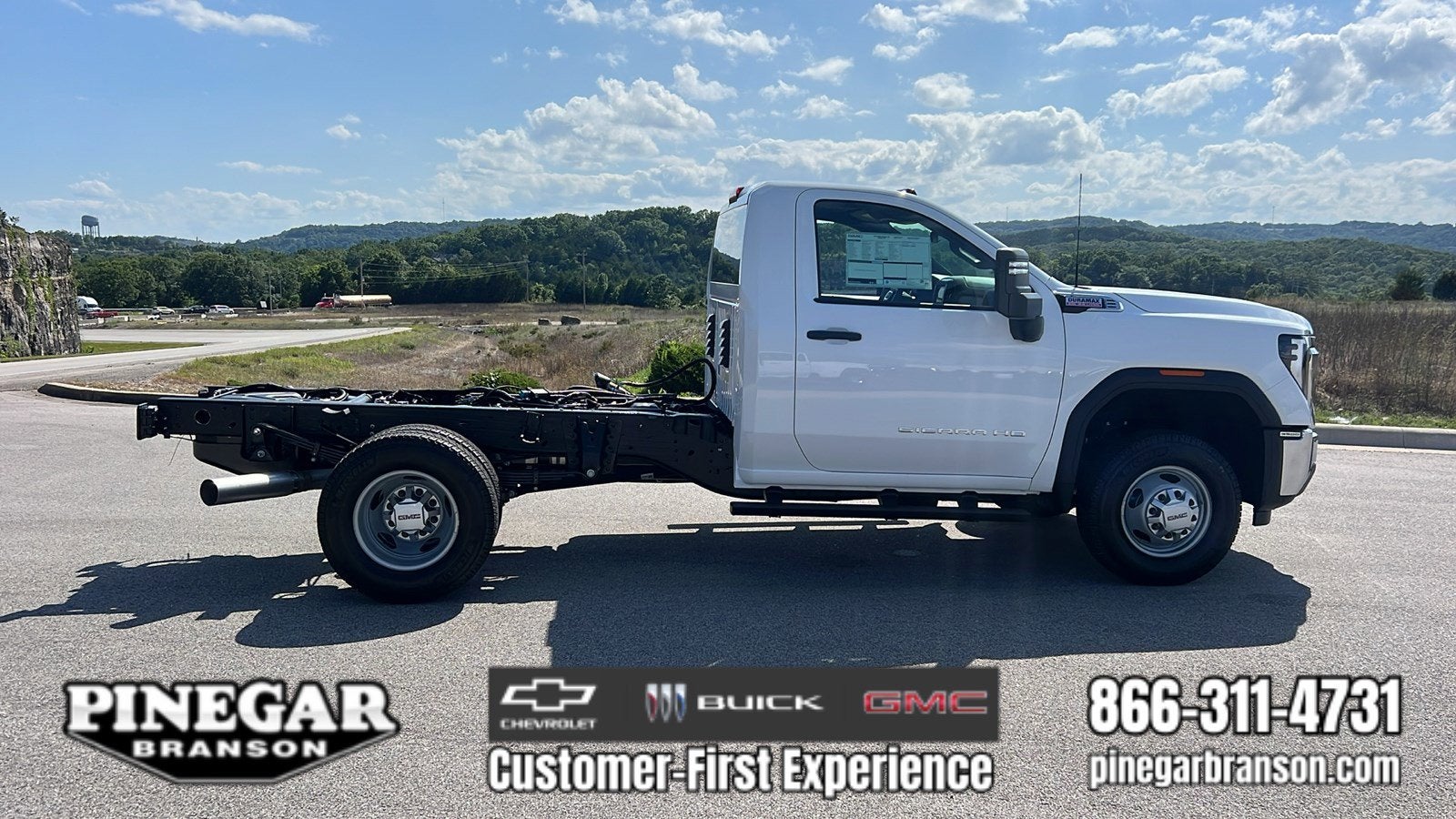 2026 GMC Sierra 3500 HD Chassis Cab Pro