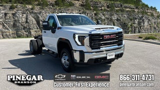 2026 GMC Sierra 3500 HD Chassis Cab Pro
