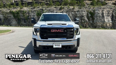 2026 GMC Sierra 3500 HD Chassis Cab Pro