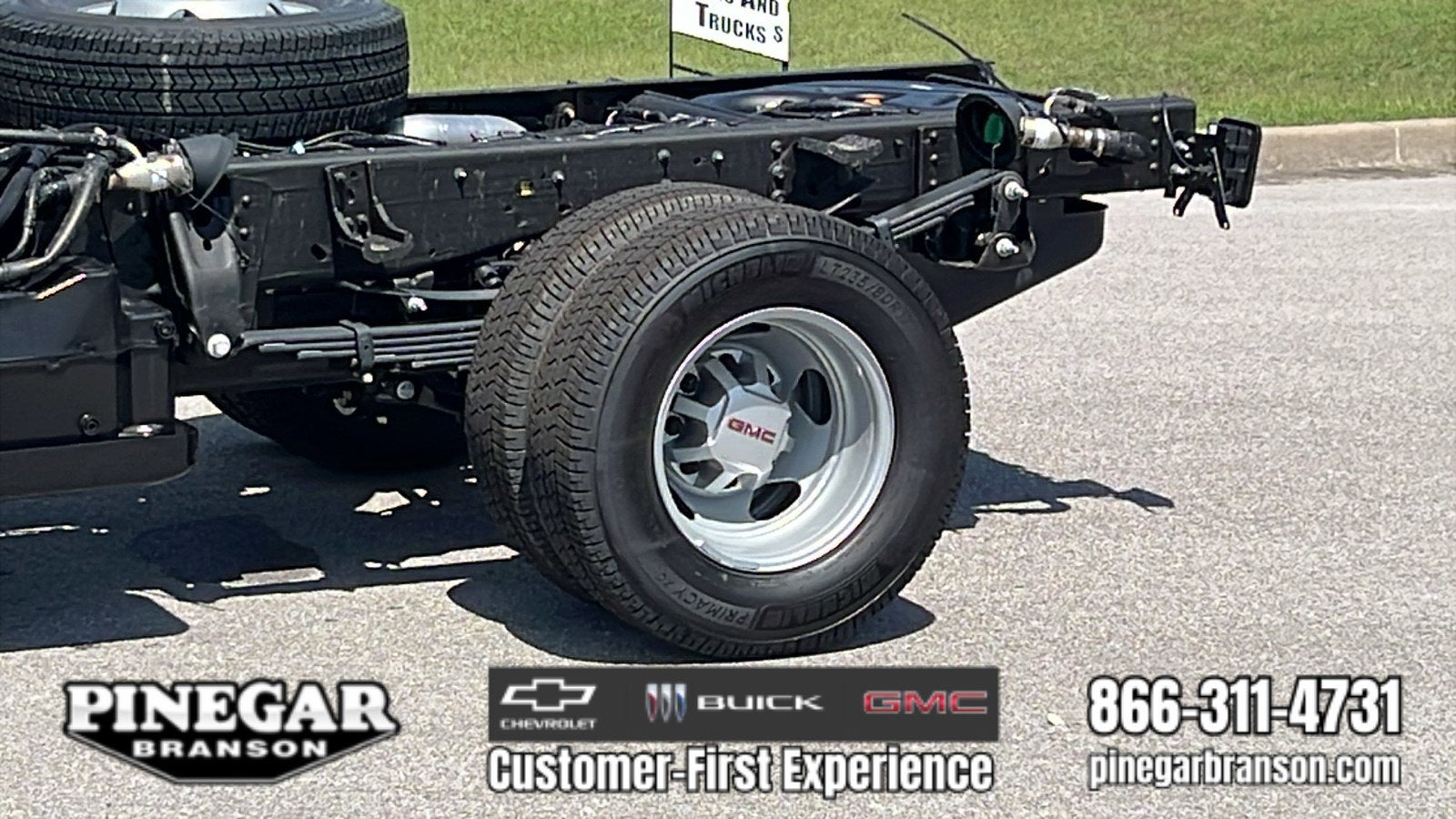 2026 GMC Sierra 3500 HD Chassis Cab Pro