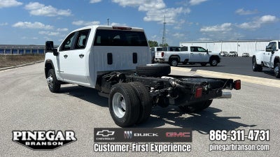2026 GMC Sierra 3500 HD Chassis Cab Pro