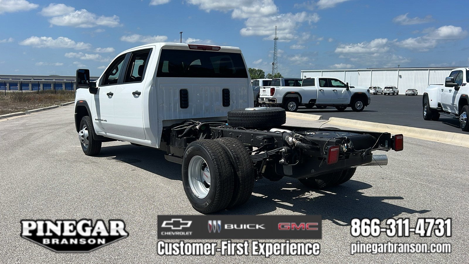 2026 GMC Sierra 3500 HD Chassis Cab Pro