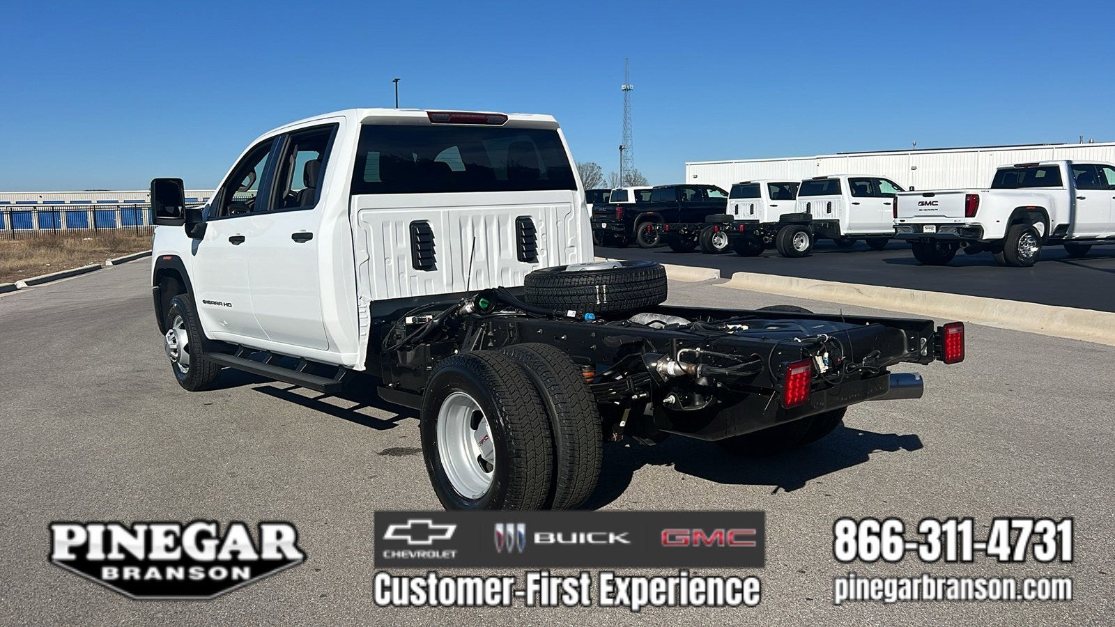 2026 GMC Sierra 3500 HD Chassis Cab Pro