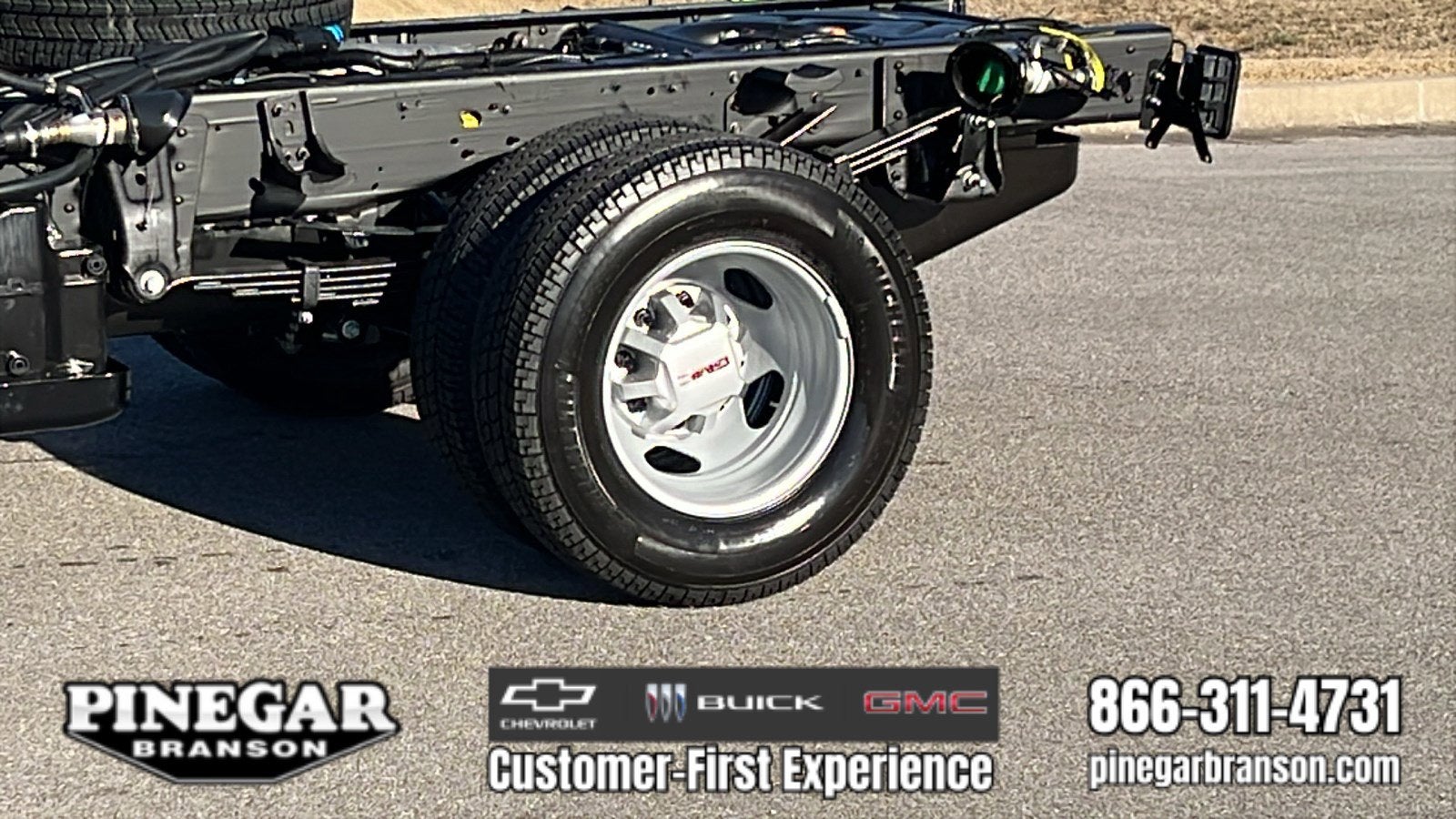 2026 GMC Sierra 3500 HD Chassis Cab Pro