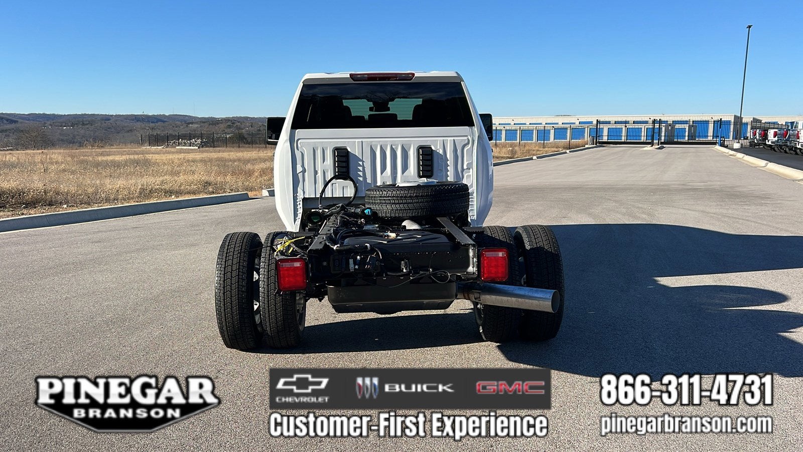2026 GMC Sierra 3500 HD Chassis Cab Pro