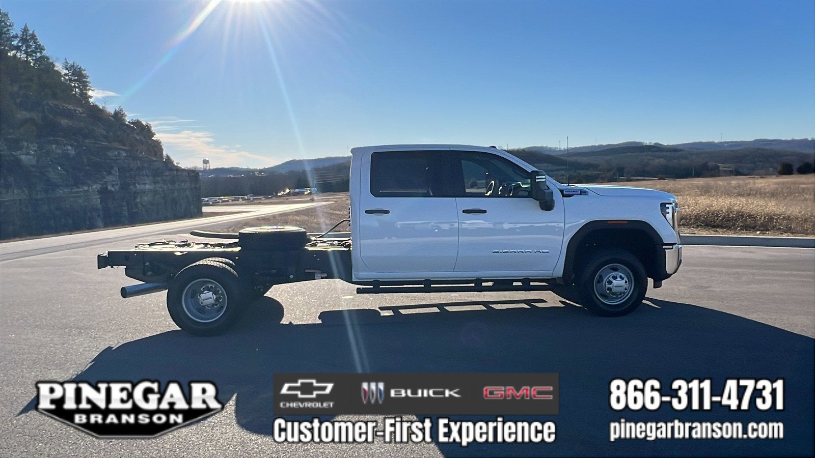 2026 GMC Sierra 3500 HD Chassis Cab Pro