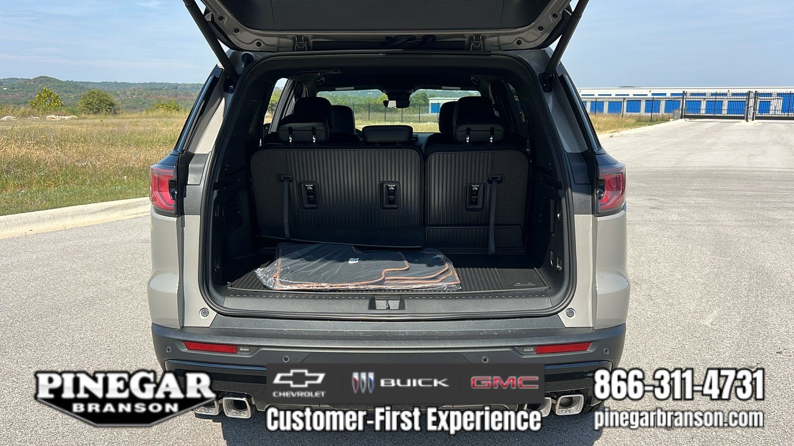 2027 GMC Acadia AT4