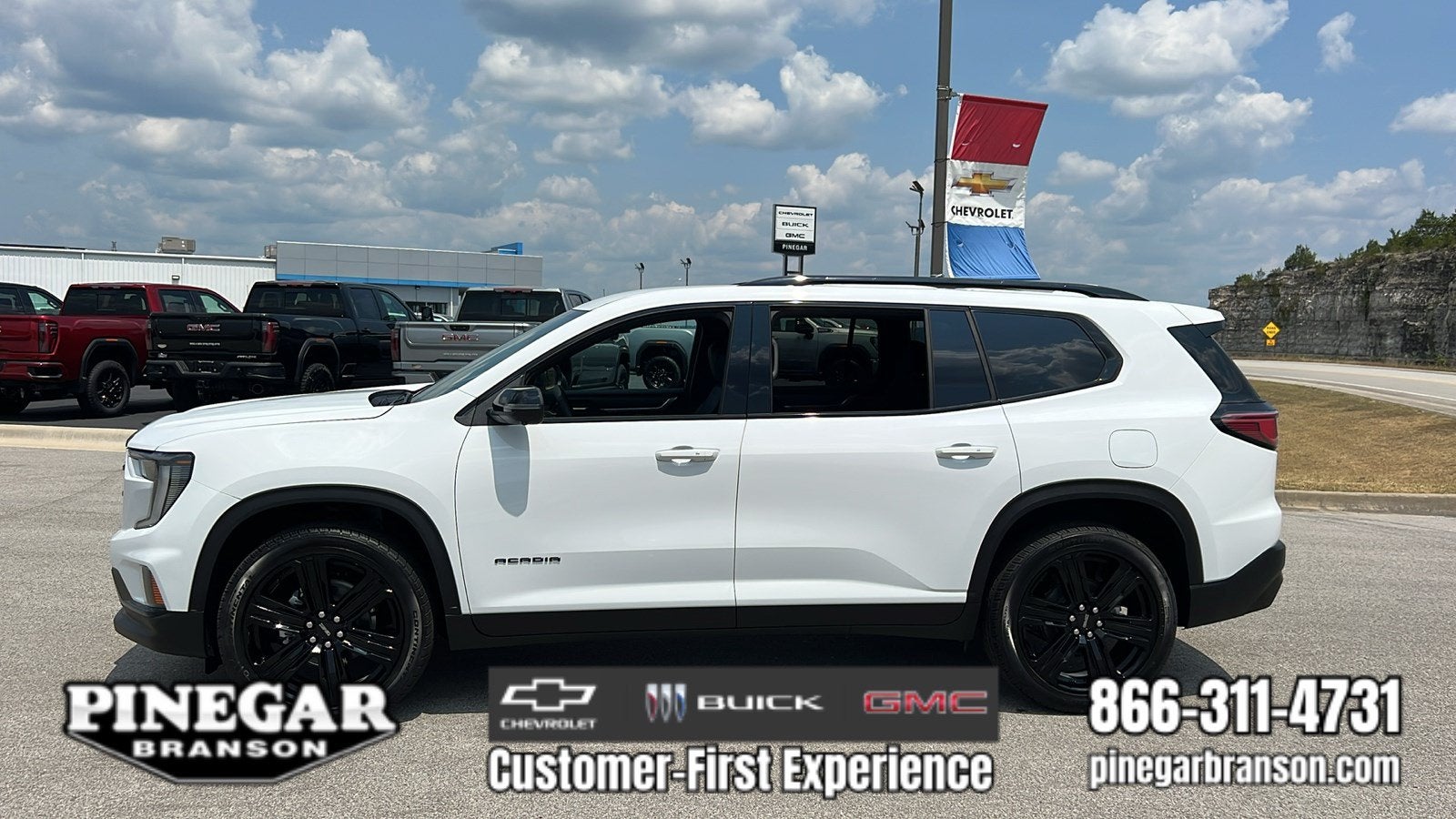 2026 GMC Acadia Elevation