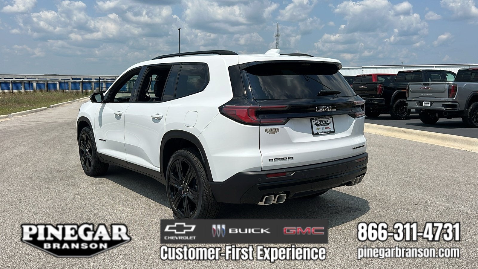 2026 GMC Acadia Elevation
