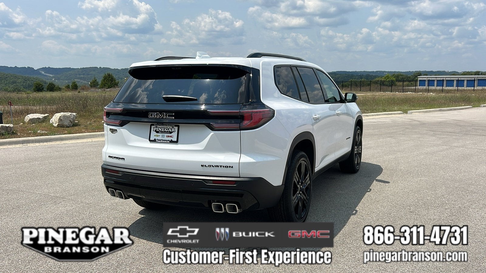 2026 GMC Acadia Elevation
