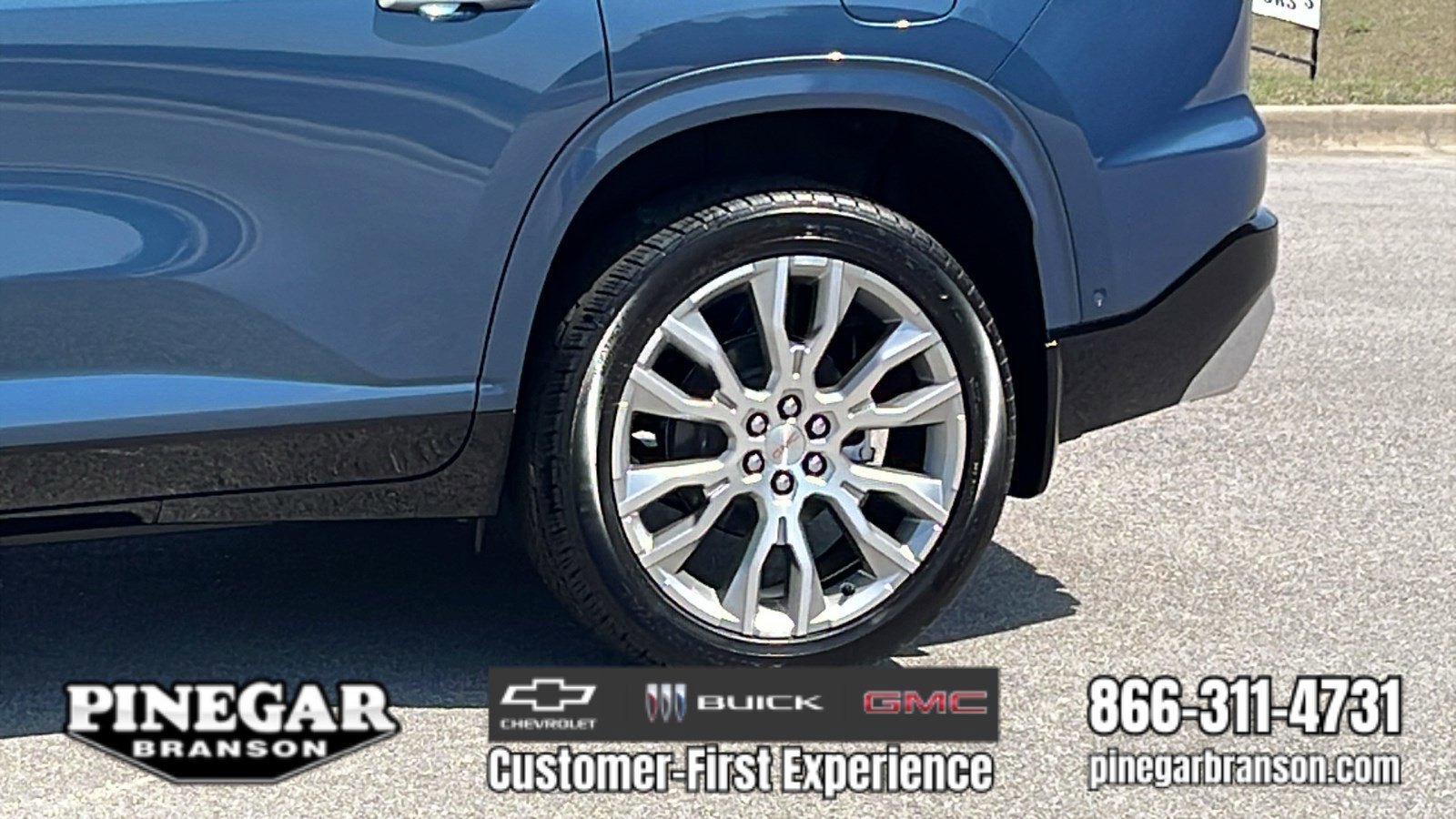 2026 GMC Acadia Denali