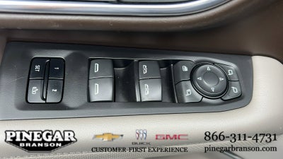 2023 GMC Yukon XL SLT