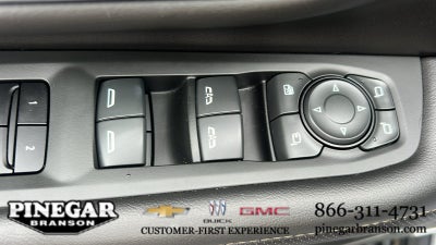 2023 GMC Yukon XL AT4