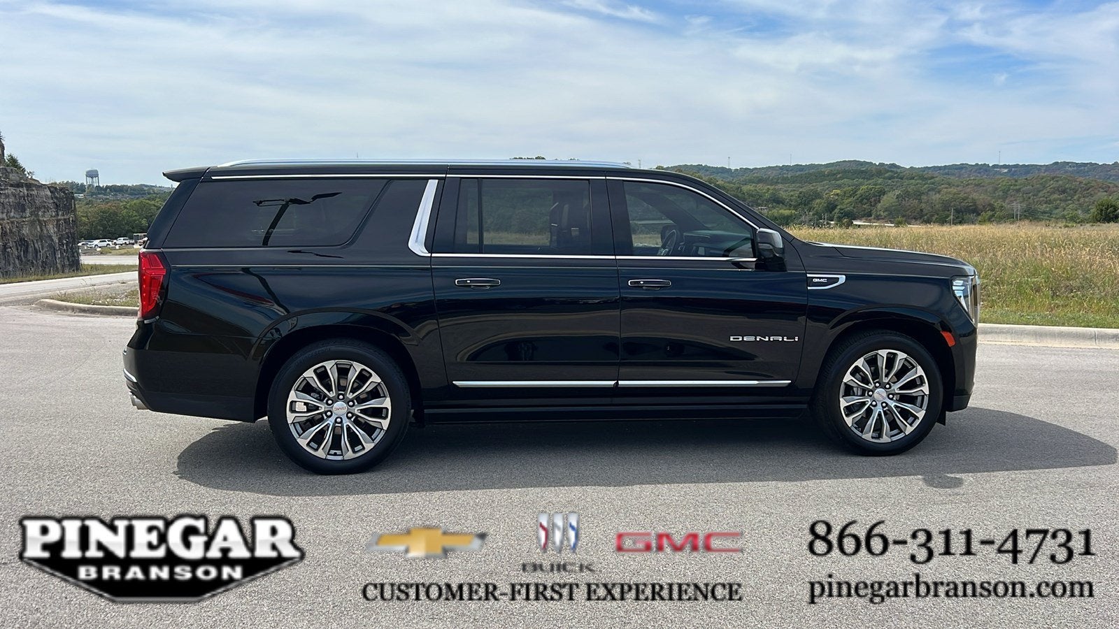 2023 GMC Yukon XL Denali