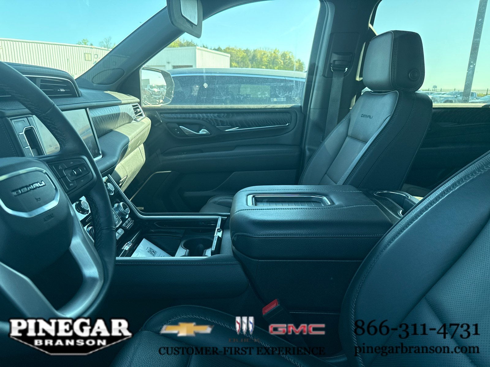 2024 GMC Yukon XL Denali