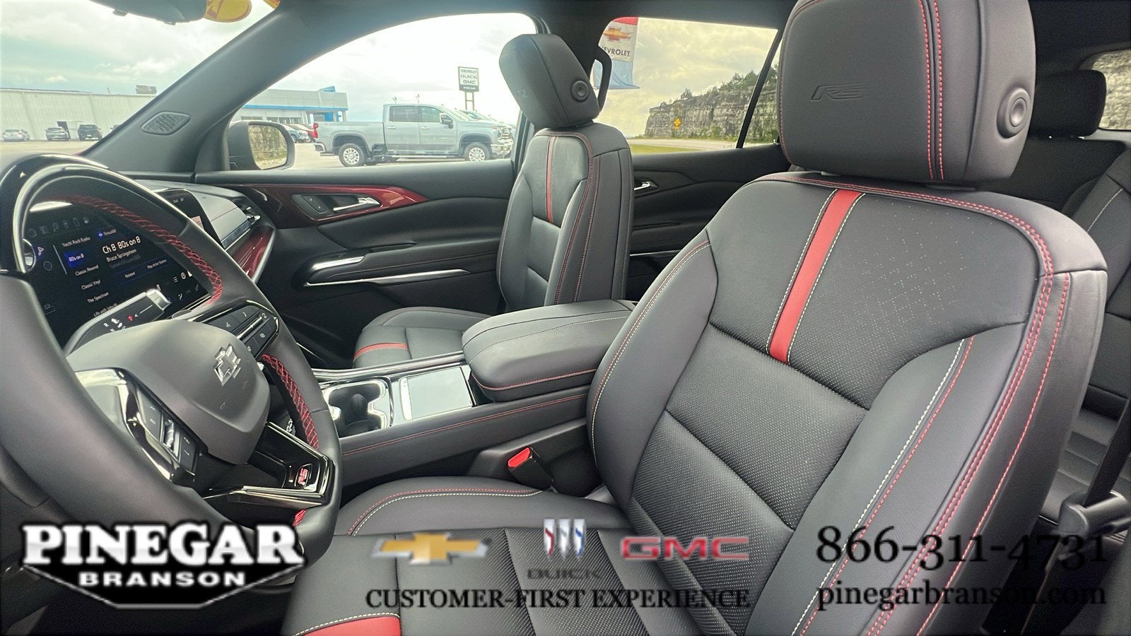 2024 Chevrolet Traverse RS