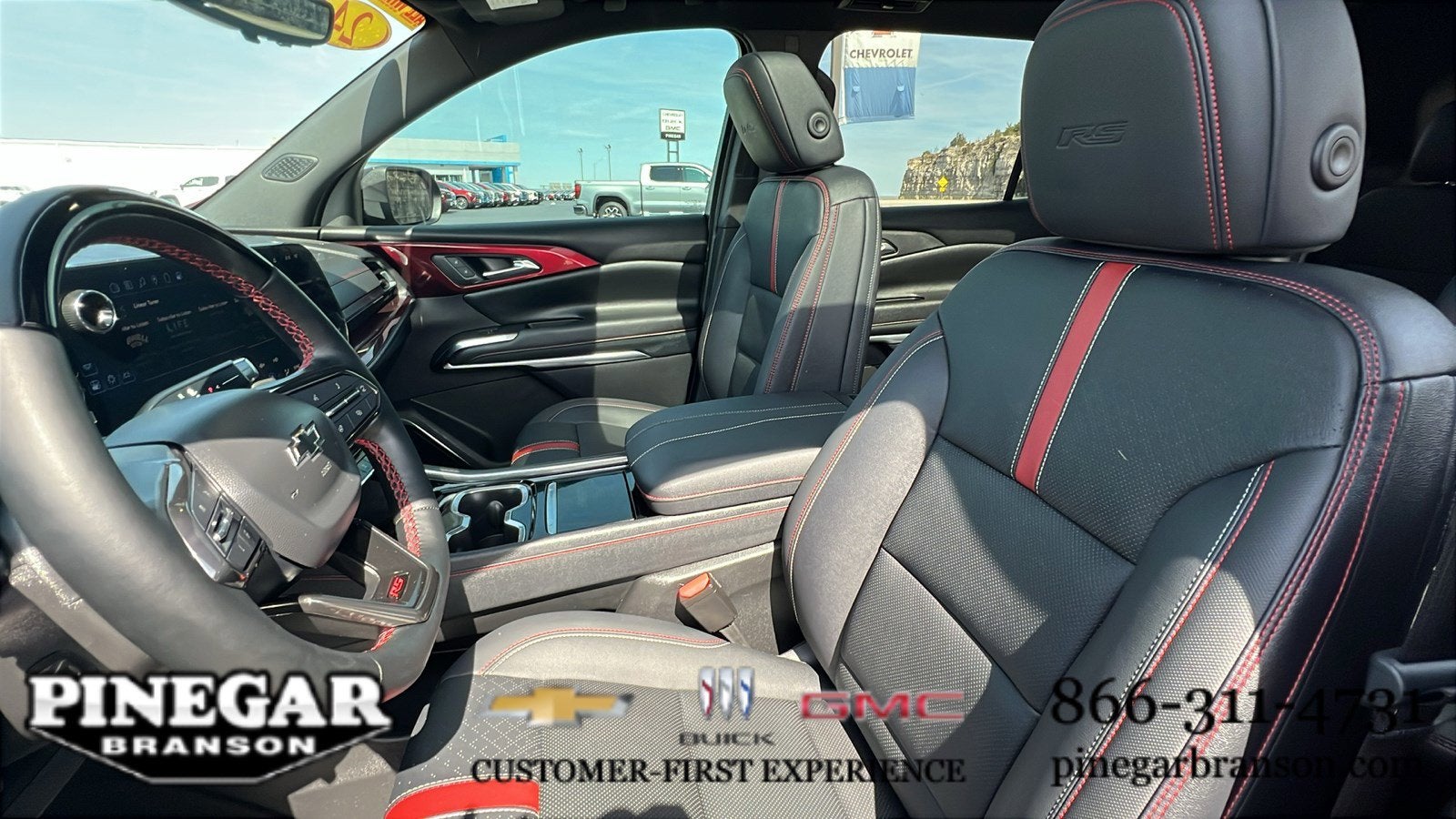 2024 Chevrolet Traverse RS