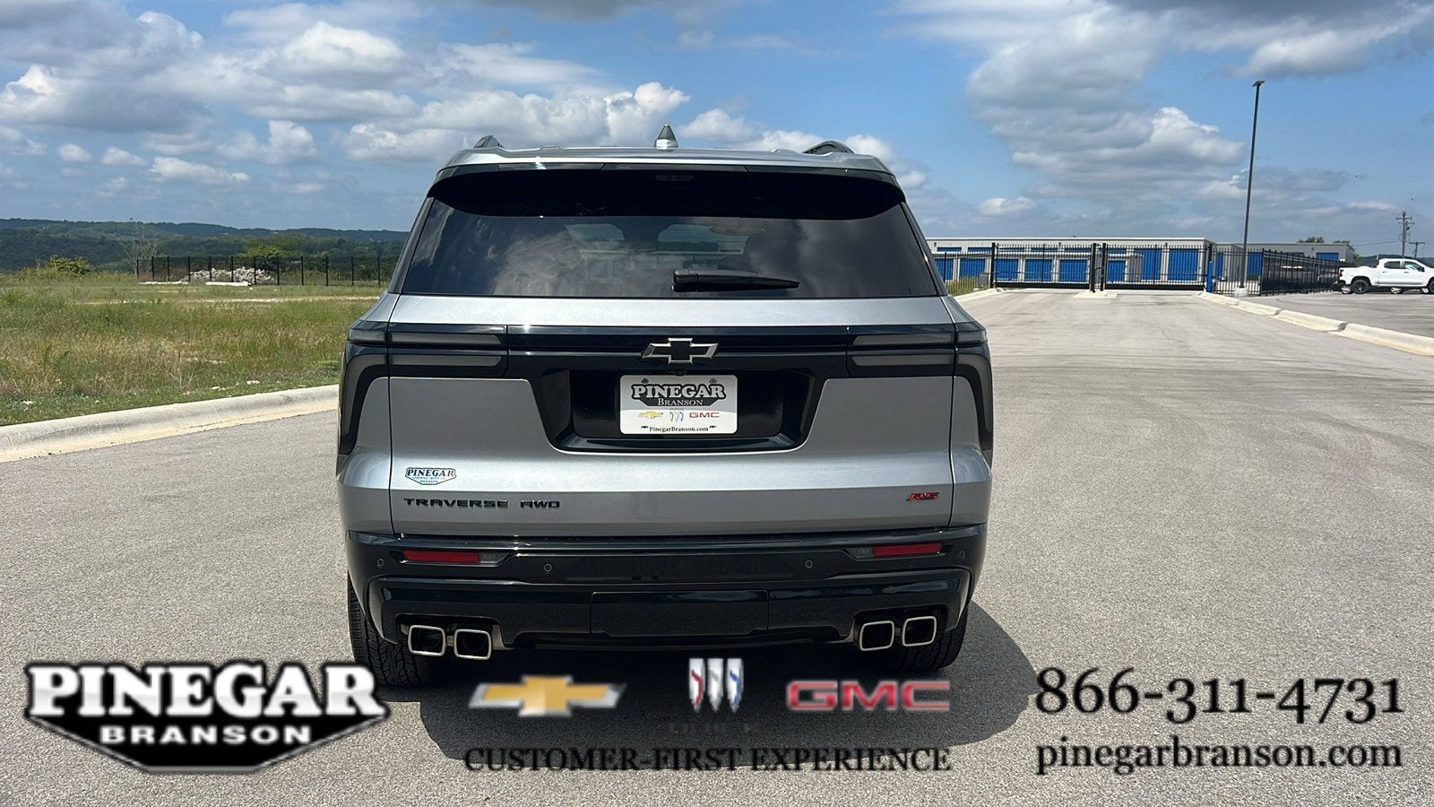 2024 Chevrolet Traverse RS