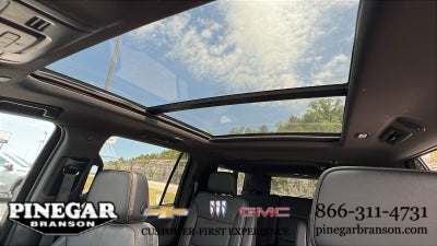 2022 Chevrolet Suburban RST