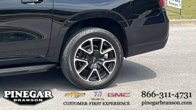 2022 Chevrolet Suburban RST