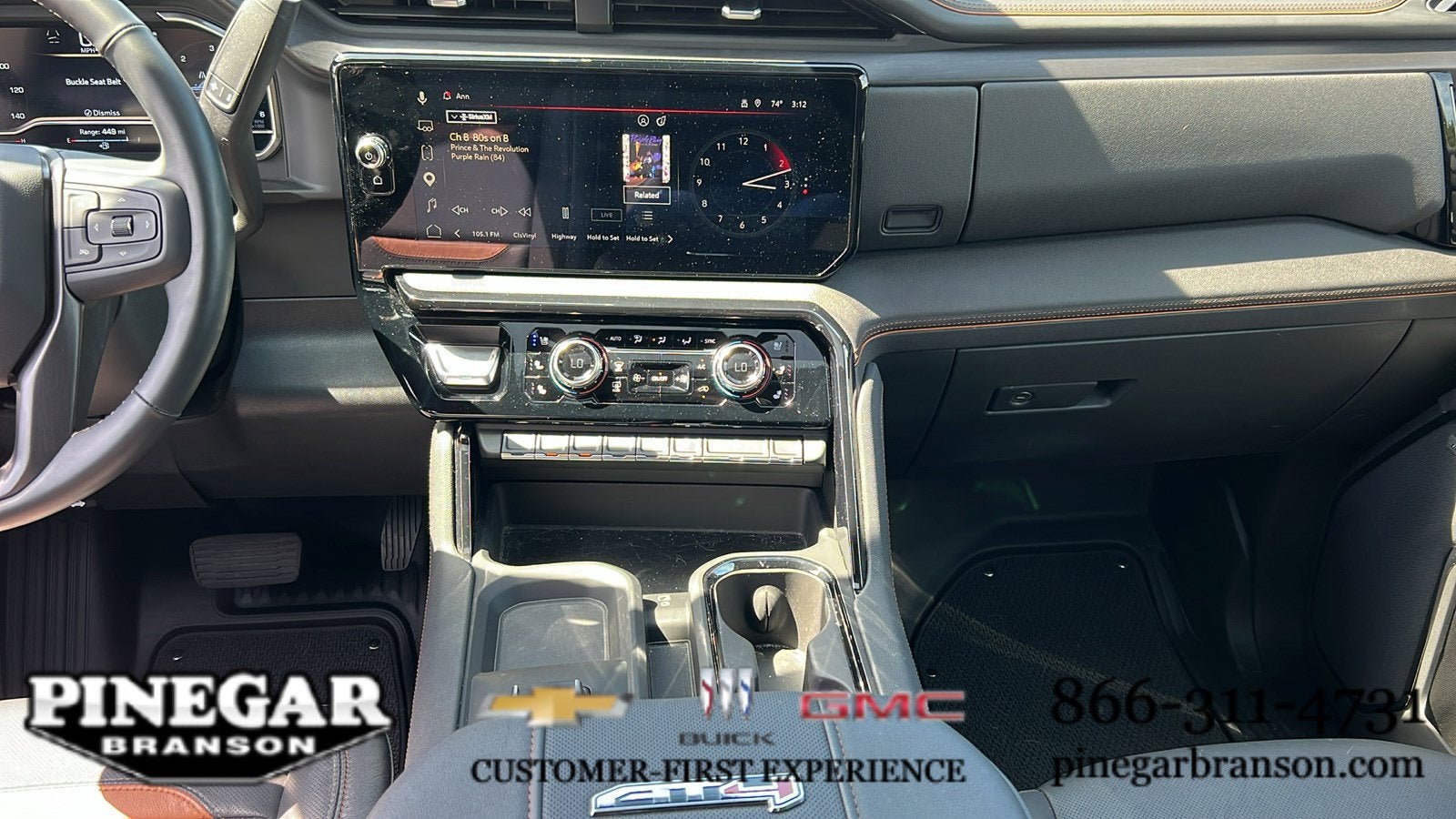 2025 GMC Sierra 2500 HD AT4