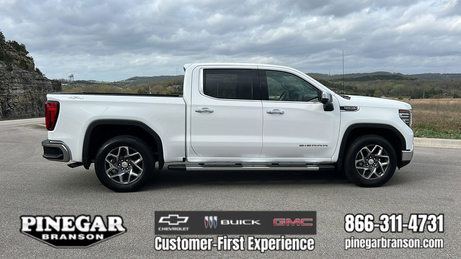 2026 GMC Sierra 1500 SLT
