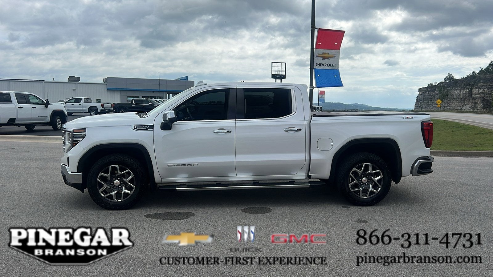 2023 GMC Sierra 1500 SLT