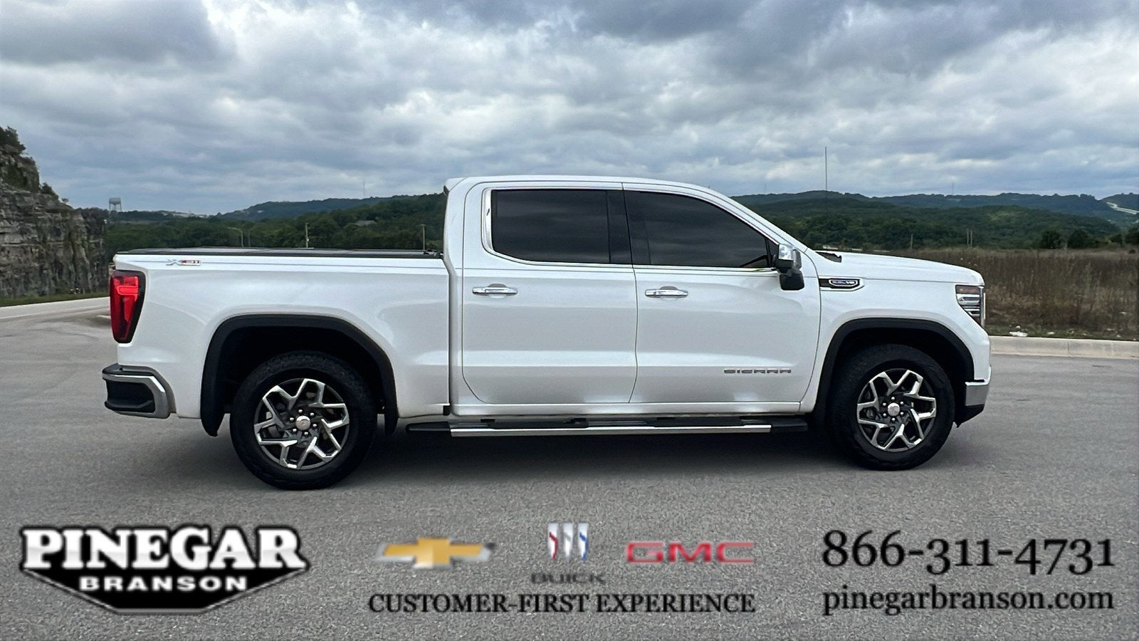 2023 GMC Sierra 1500 SLT