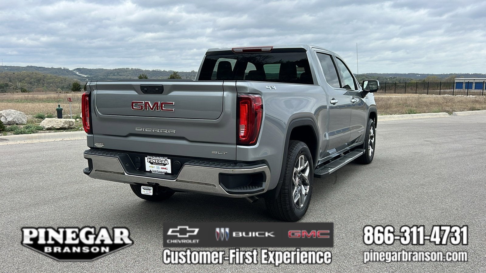 2026 GMC Sierra 1500 SLT
