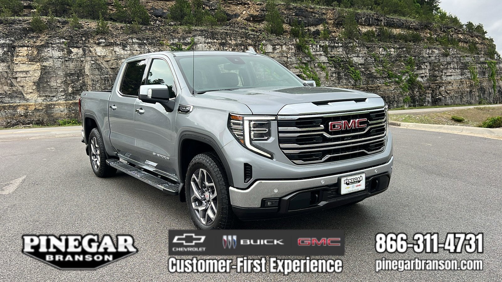 2026 GMC Sierra 1500 SLT