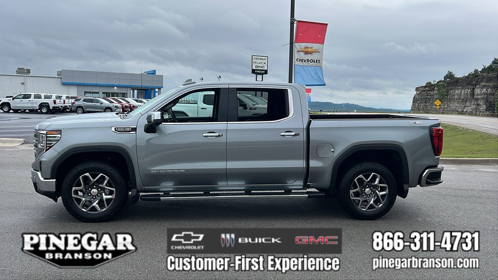 2026 GMC Sierra 1500 SLT