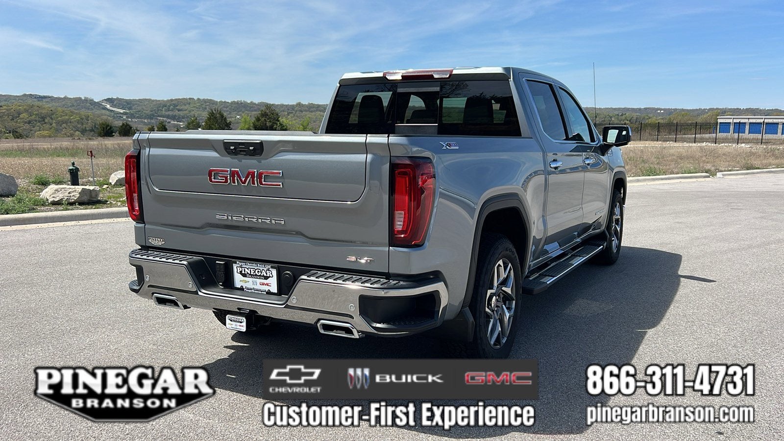 2026 GMC Sierra 1500 SLT