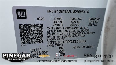 2024 GMC Sierra 1500 AT4