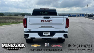 2024 GMC Sierra 1500 AT4