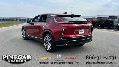 2025 Cadillac LYRIQ Luxury 3