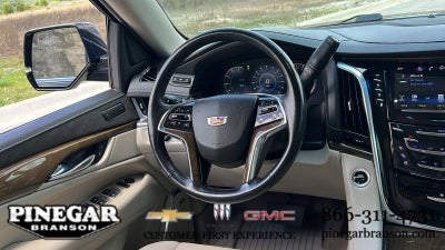 2019 Cadillac Escalade Luxury