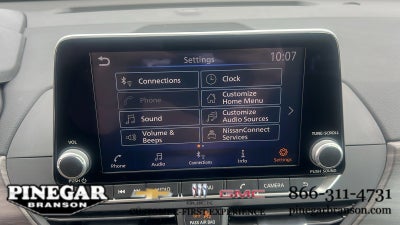 2025 Nissan Altima SV