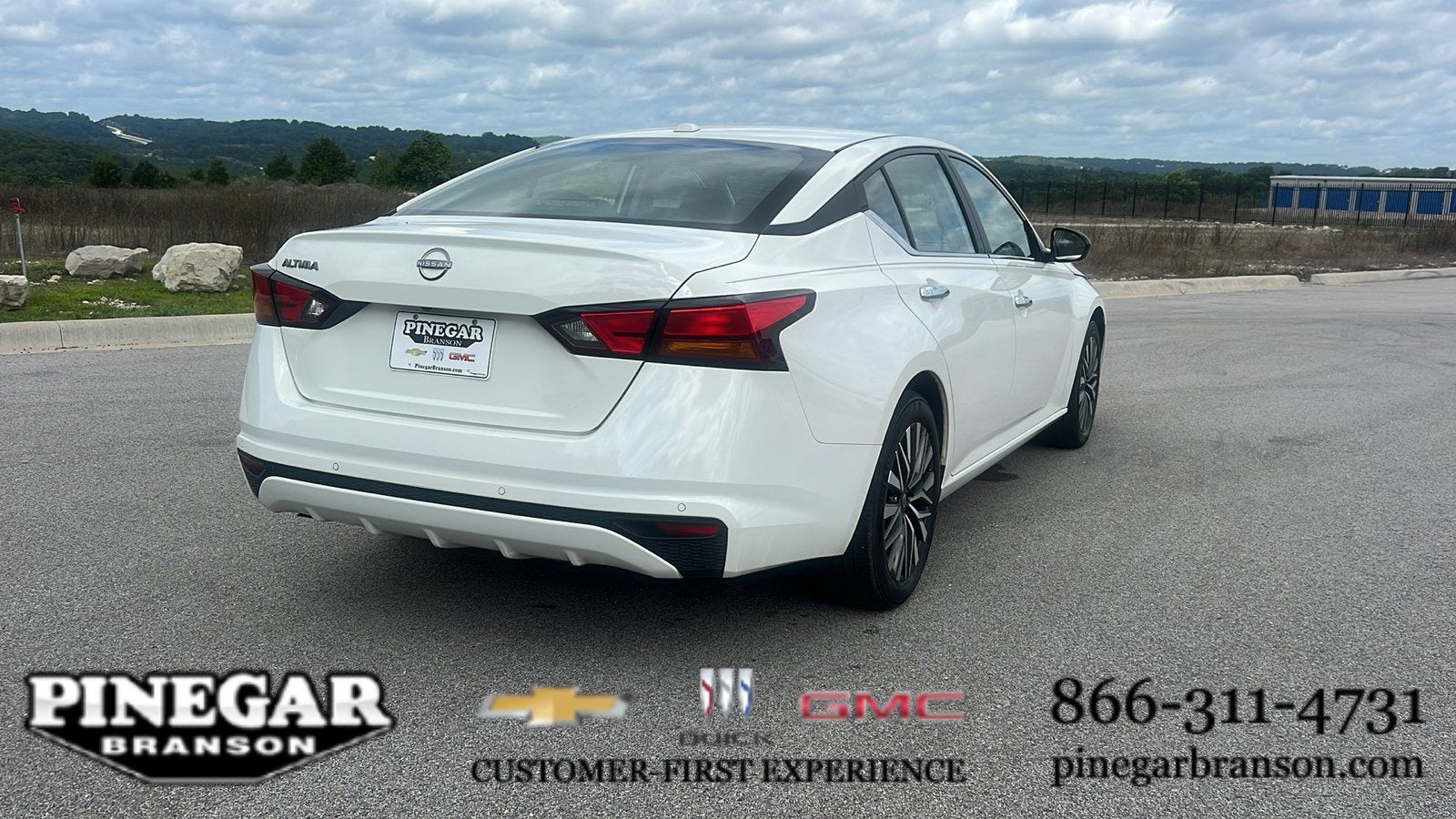 2025 Nissan Altima SV
