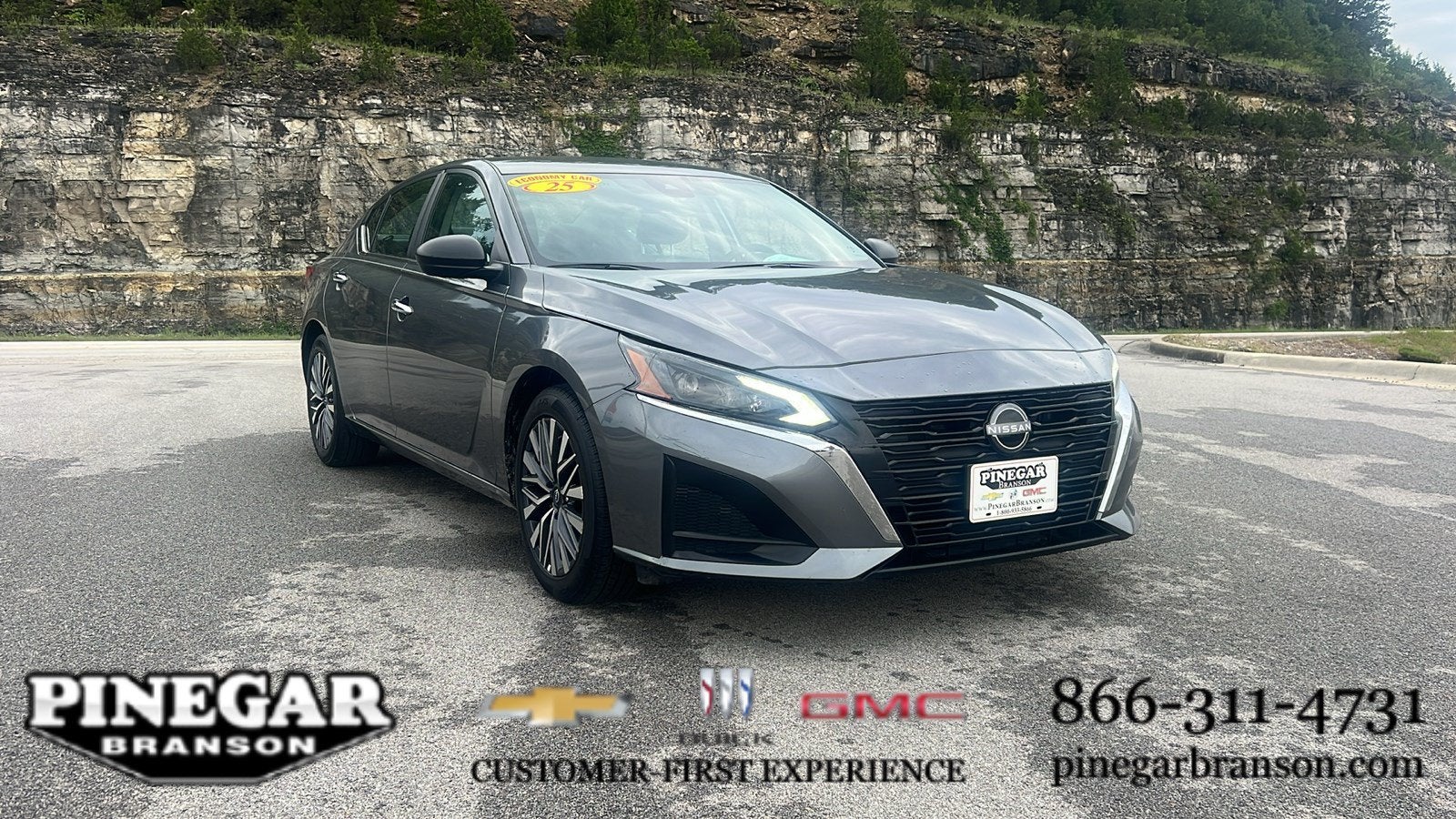 2025 Nissan Altima SV