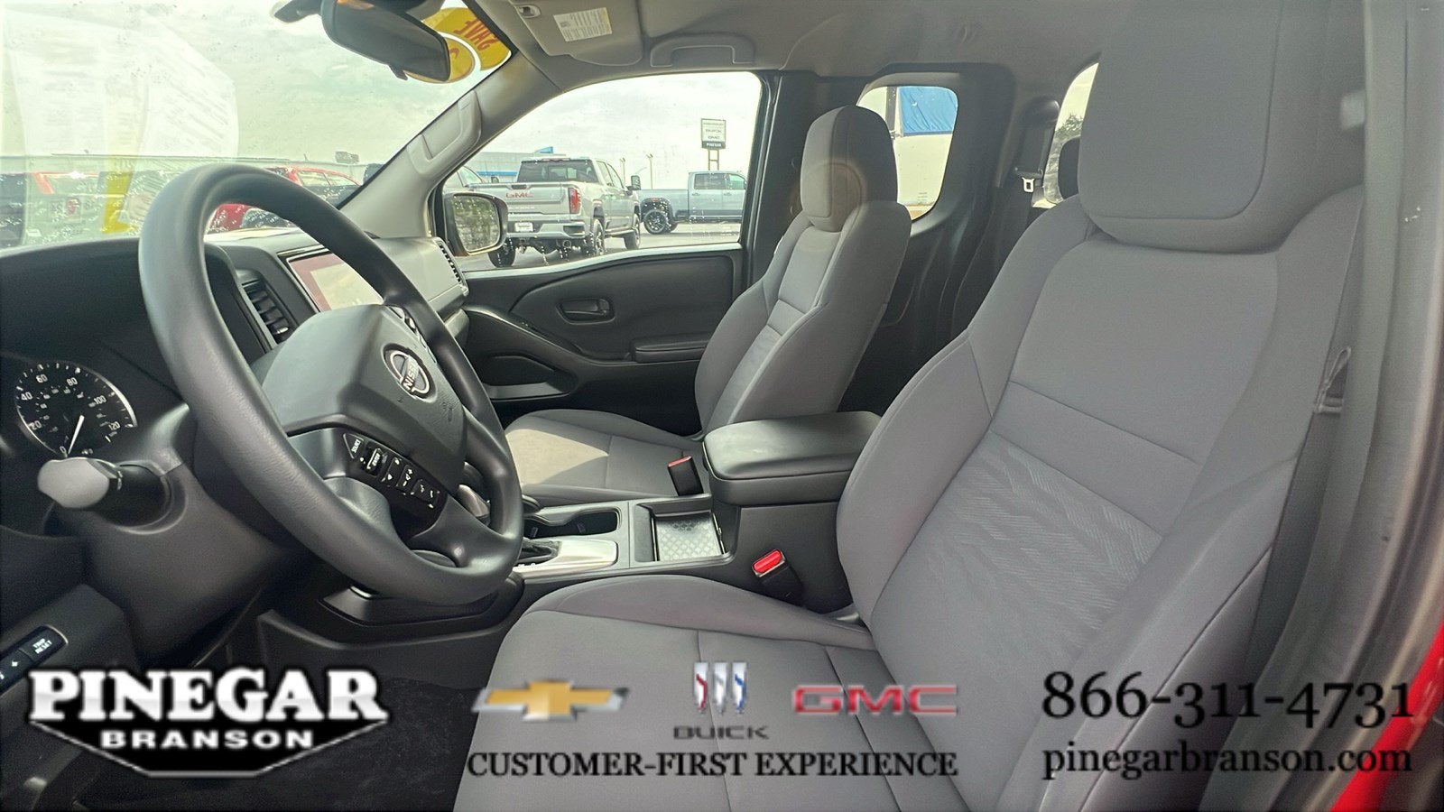 2022 Nissan Frontier S