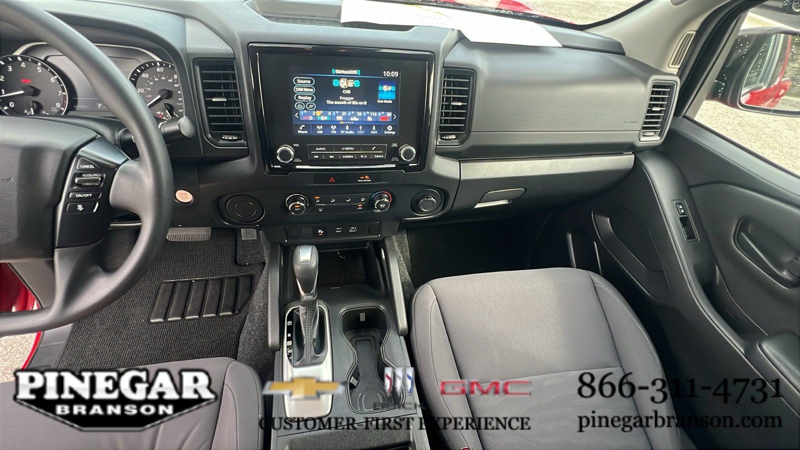 2022 Nissan Frontier S