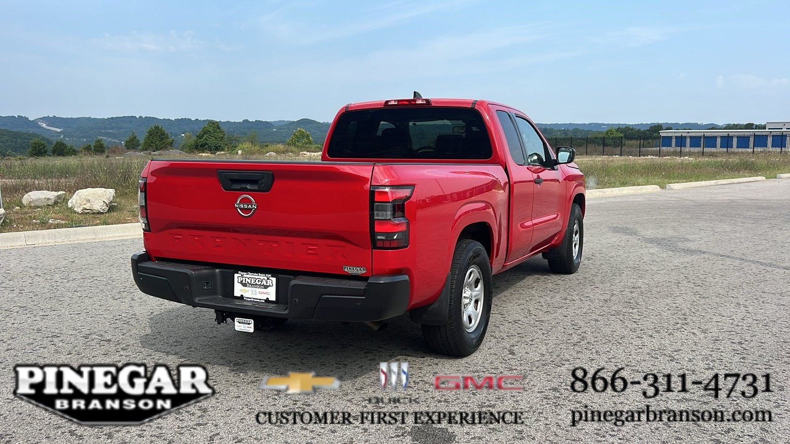 2022 Nissan Frontier S