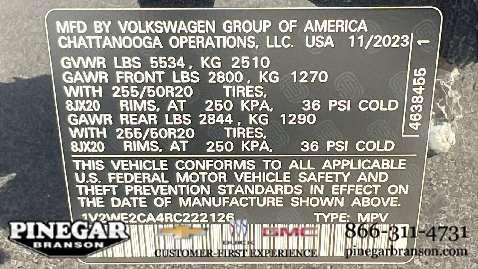 2024 Volkswagen Atlas Cross Sport 2.0T SE w/Technology